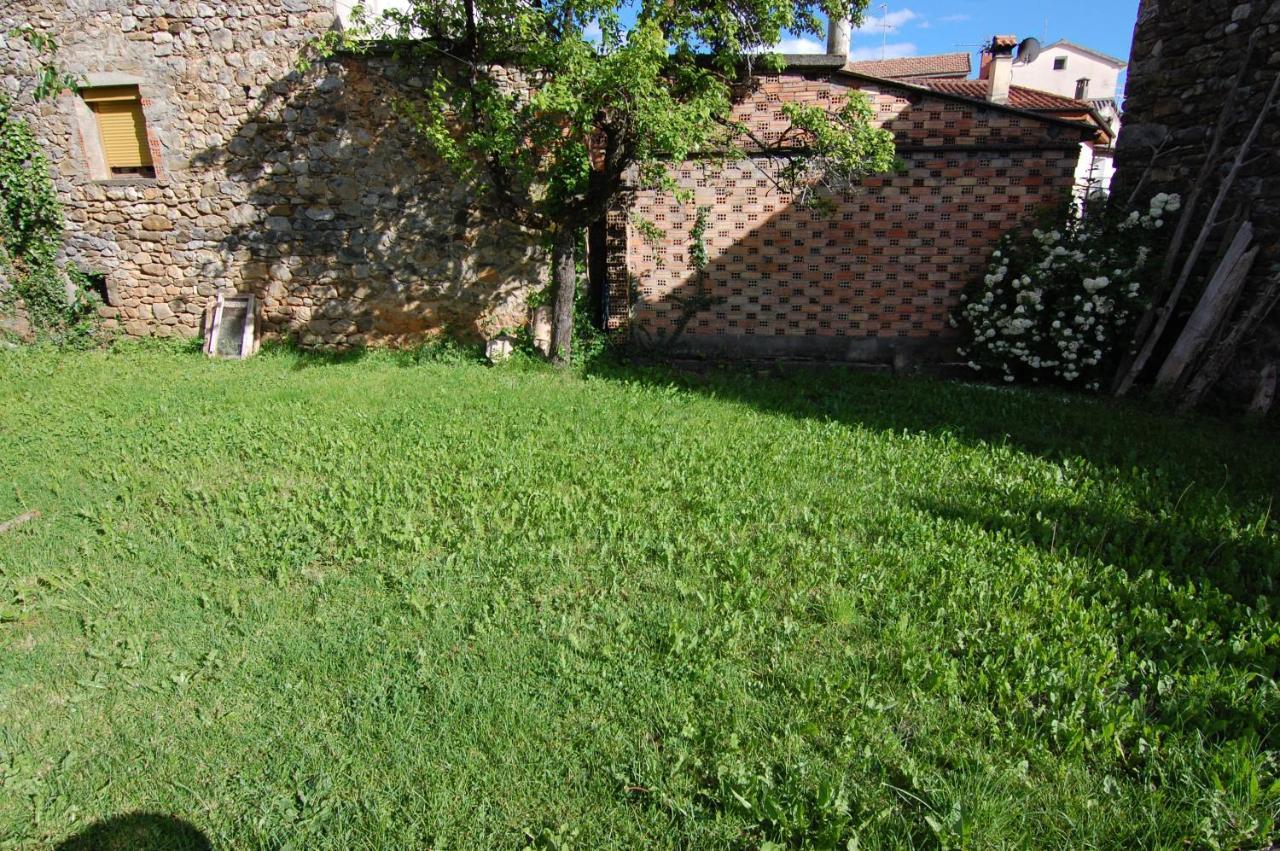Apartamento El Fenal De Turmo Casa Rural "El Capricho De Nieves" Ласпунья Экстерьер фото